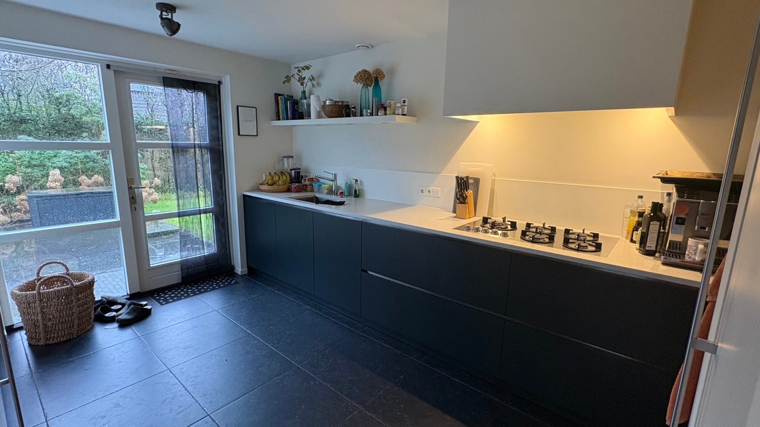 SPOTPRIJS – MODERNE LODDER MAATWERK KEUKEN - Afbeelding 3