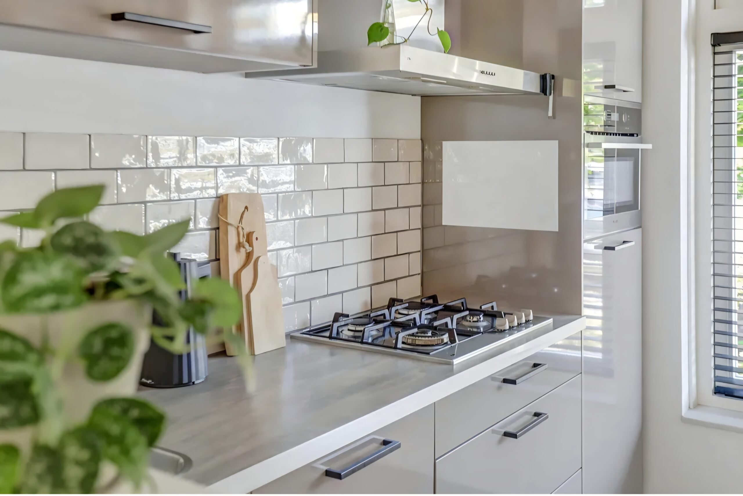 Moderne taupe/zandbeige hoogglans keuken2,70 meter - Afbeelding 4