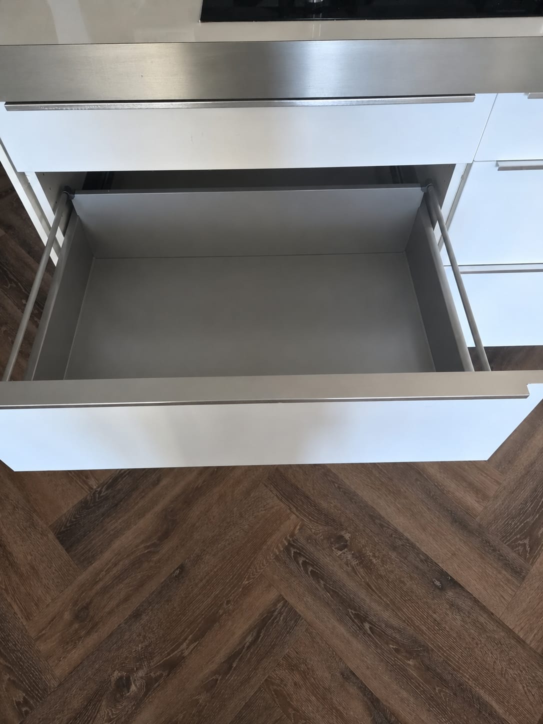 Moderne witte hoogglans dubbelwandige keuken - Afbeelding 3