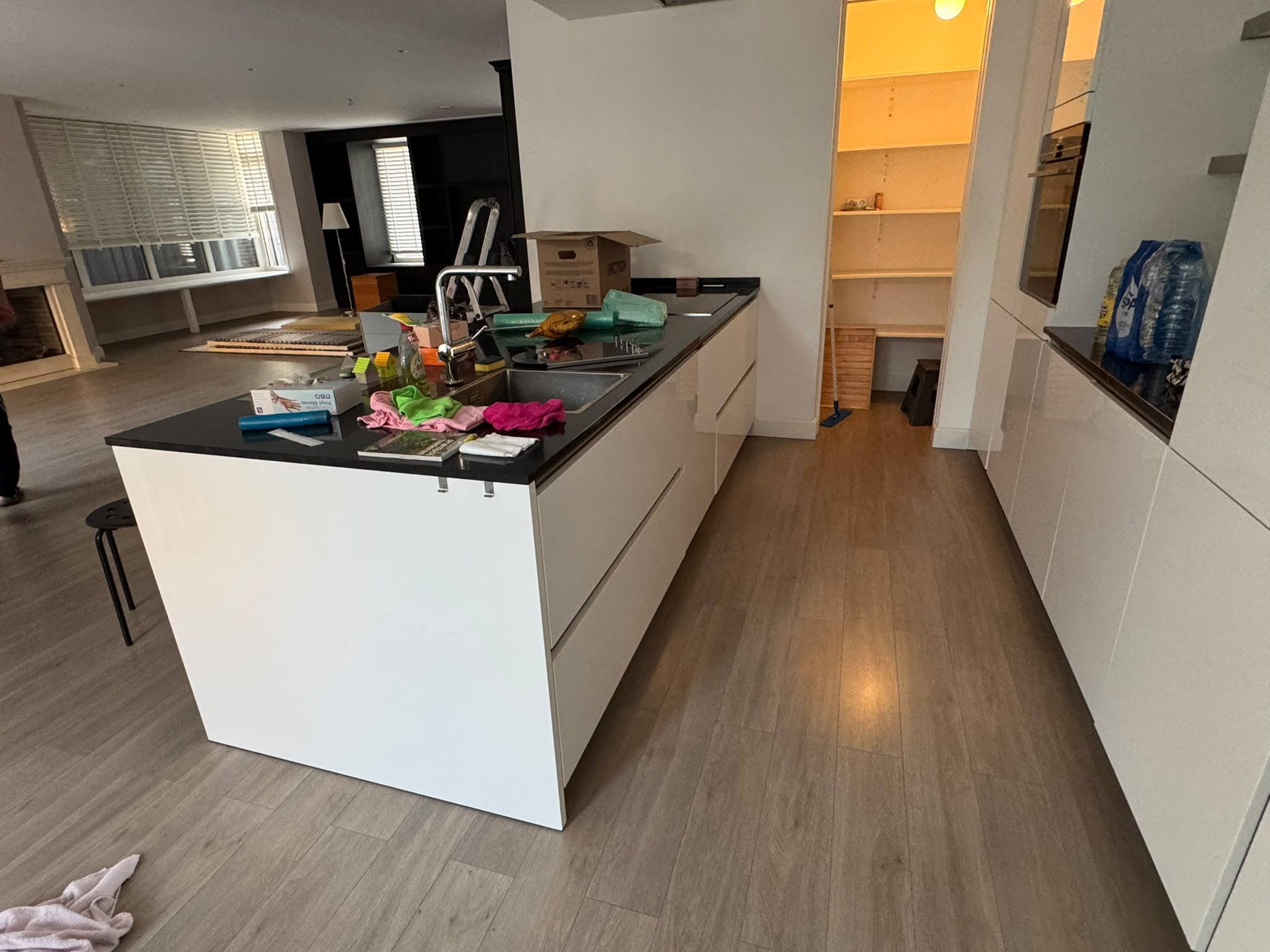 Luxe Duitse Siematic witte hoogglans eilandkeuken - Afbeelding 5
