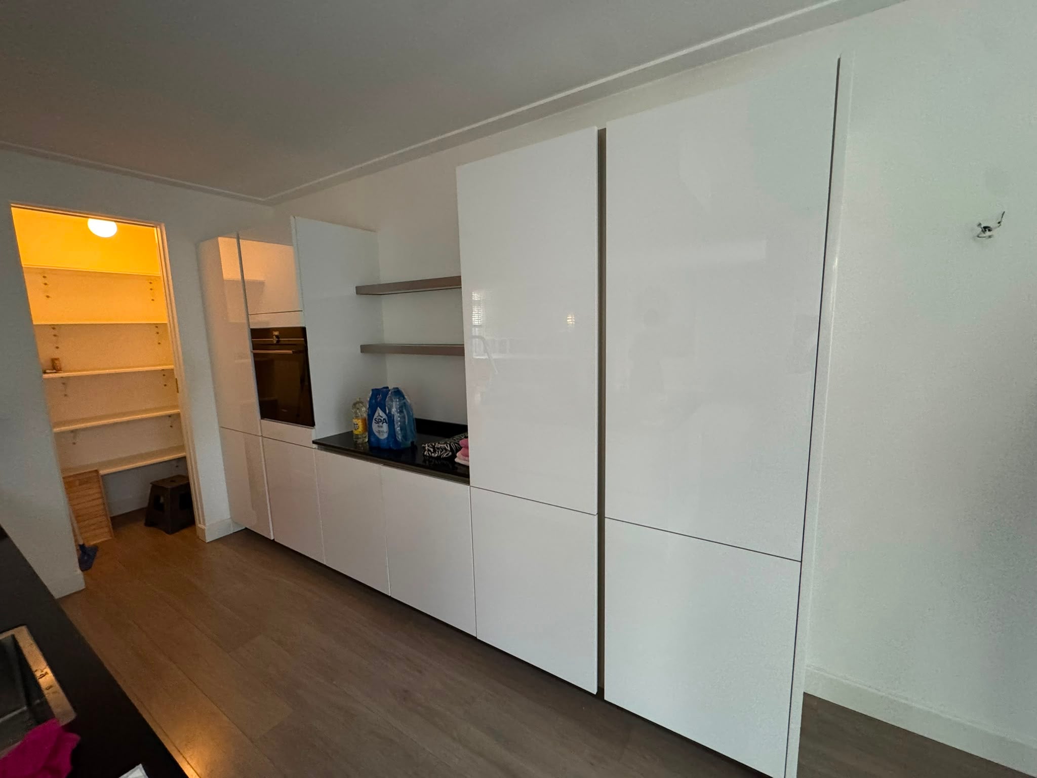 Luxe Duitse Siematic witte hoogglans eilandkeuken - Afbeelding 10