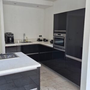 Moderne Zwarte Hoogglans Eiland Keuken+ Pelgrim