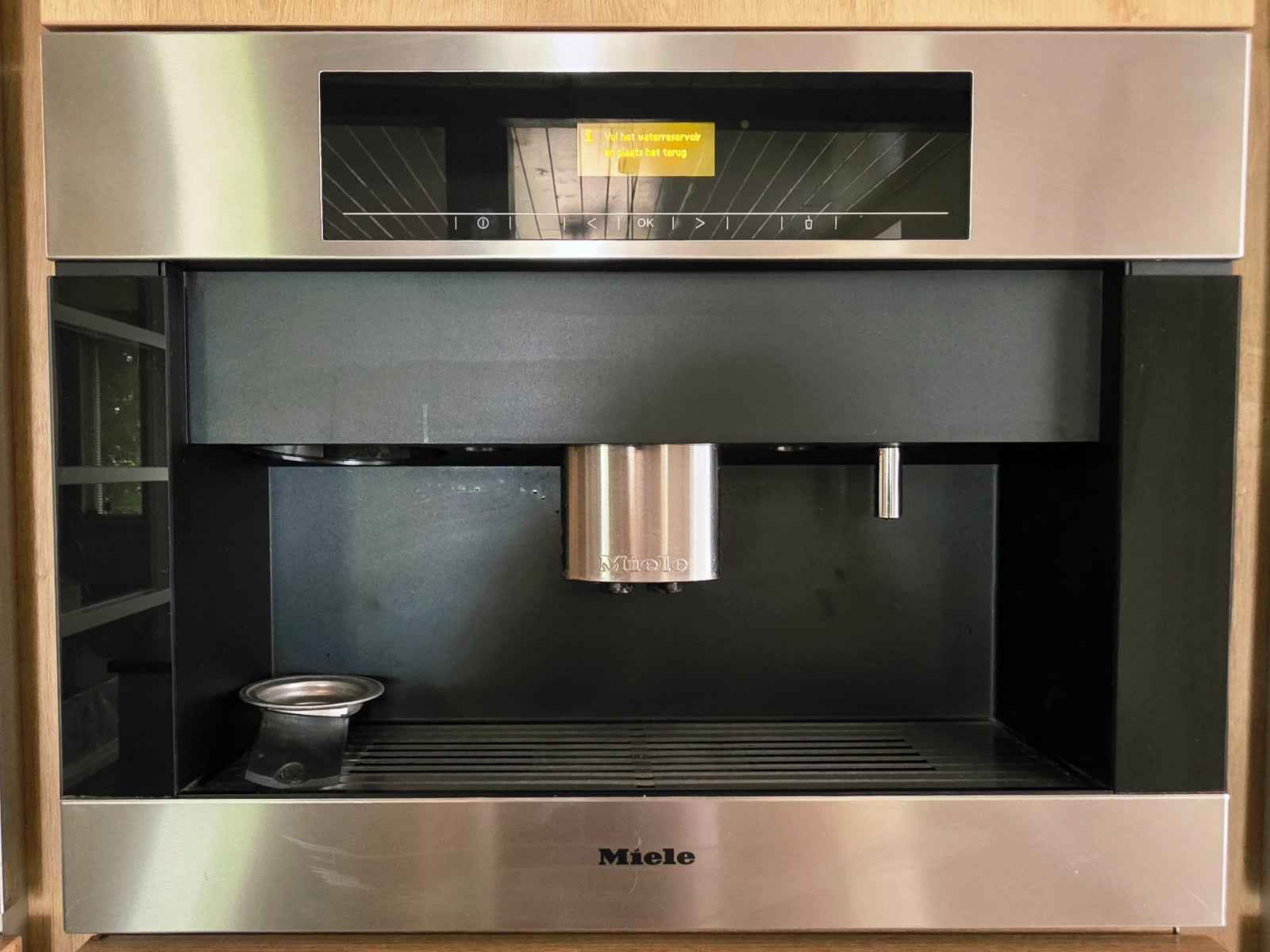 MODERNE HOUTKLEURIGE / MAT WITTE EILANDKEUKEN DIRECT BESCHIKBAAR - Afbeelding 5