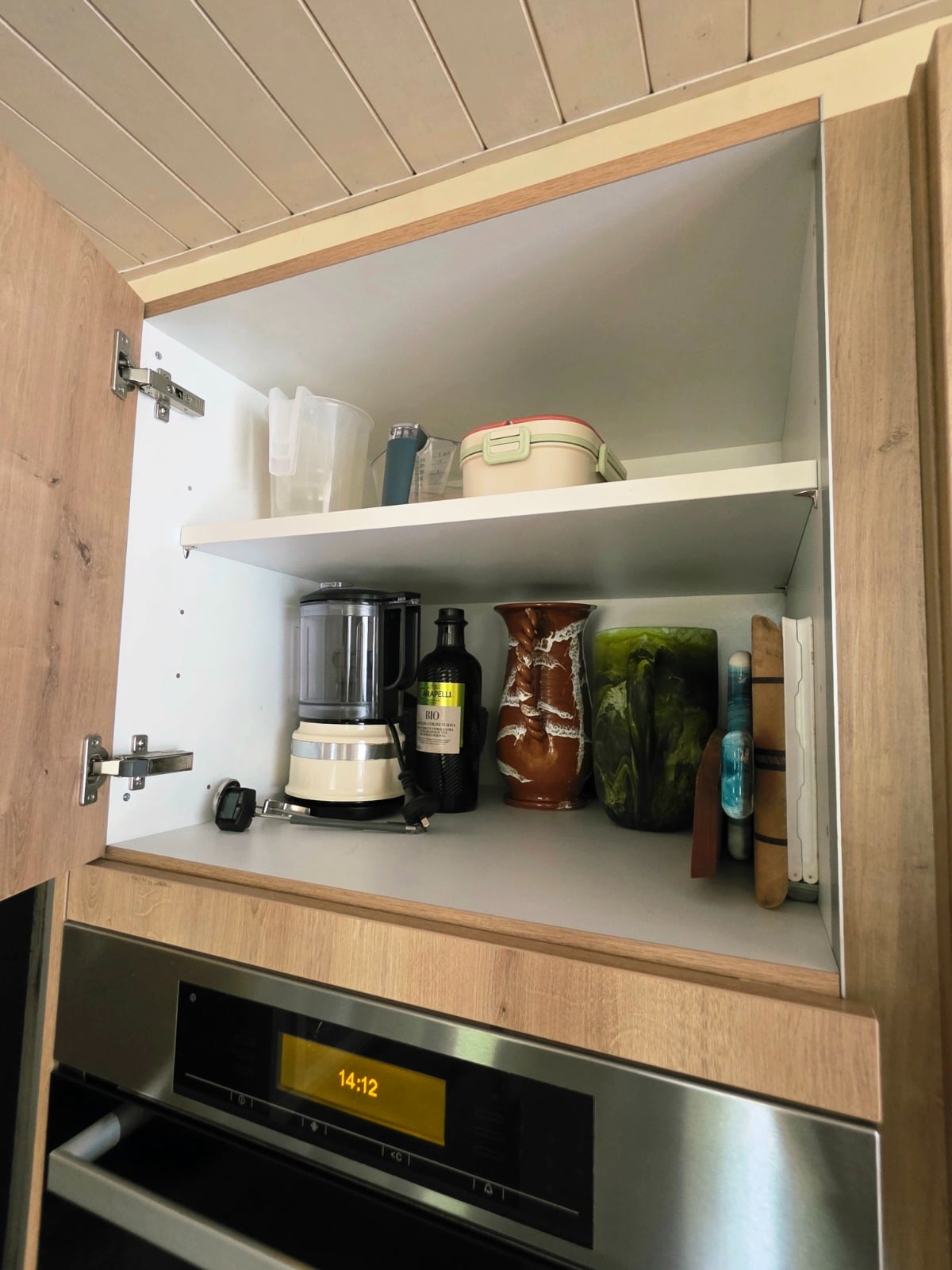 MODERNE HOUTKLEURIGE / MAT WITTE EILANDKEUKEN DIRECT BESCHIKBAAR - Afbeelding 10