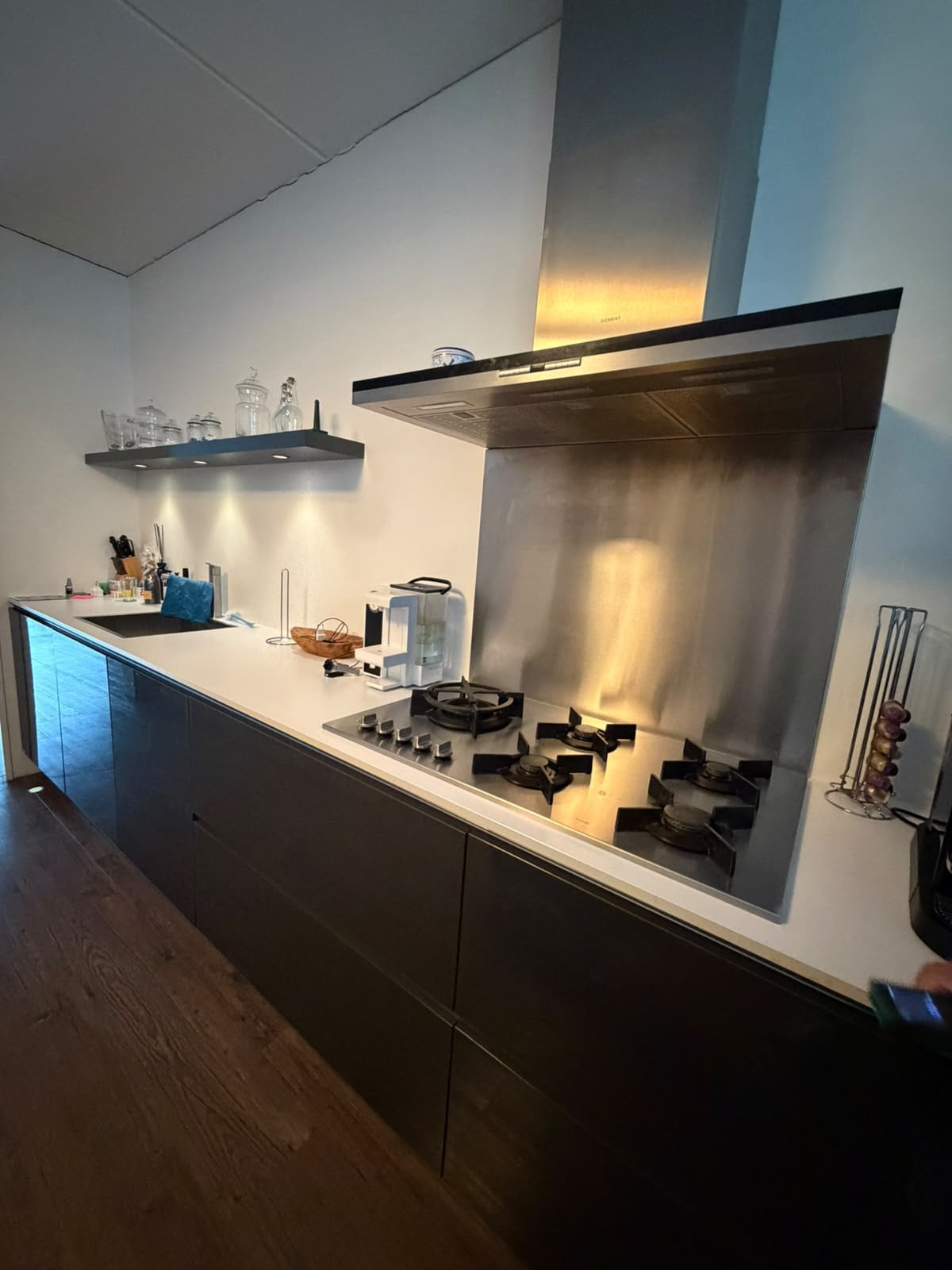 ANTRACIETGRIJZE HOOGGLANS DUBBELWANDIGE KEUKEN