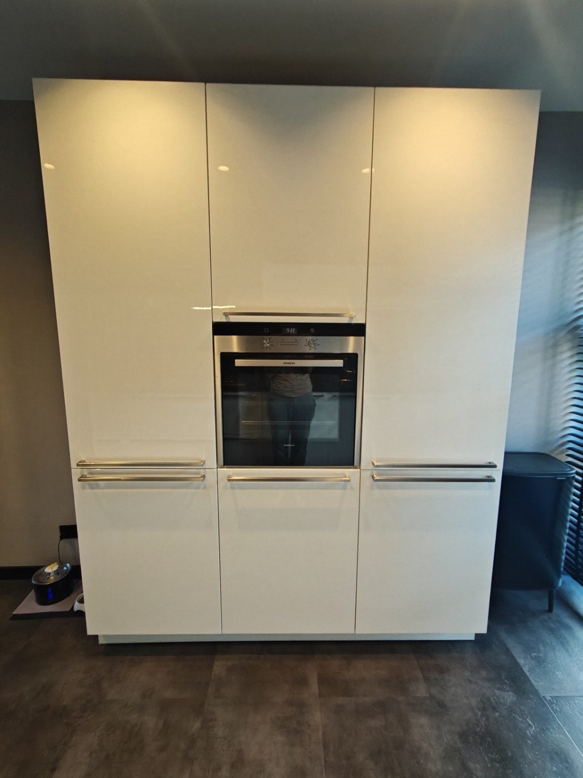 WITTE HOOGGLANS DUBBELWANDIGE KEUKEN 2450 euro